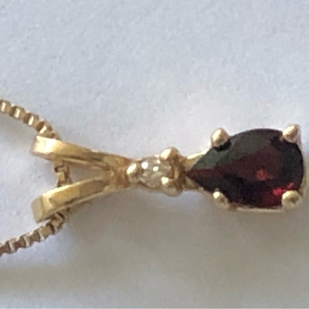 14K Spinel 585 Gold Necklace with Ruby teardrop stone - Picture 5 of 16